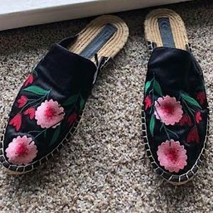 Floral Embroidered flats